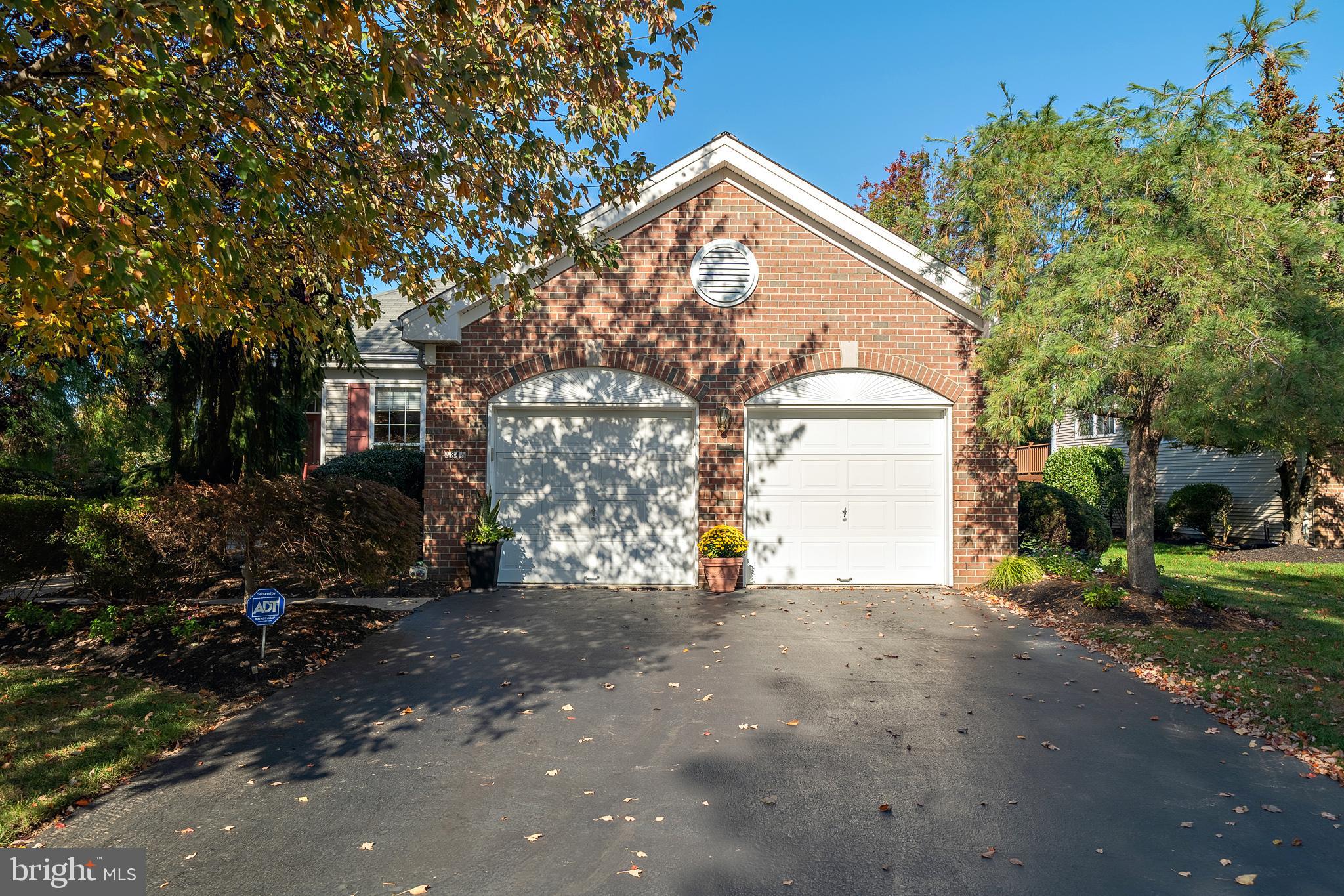 84 Manley Road Pennington, NJ 08534 - Photo 7 of 59