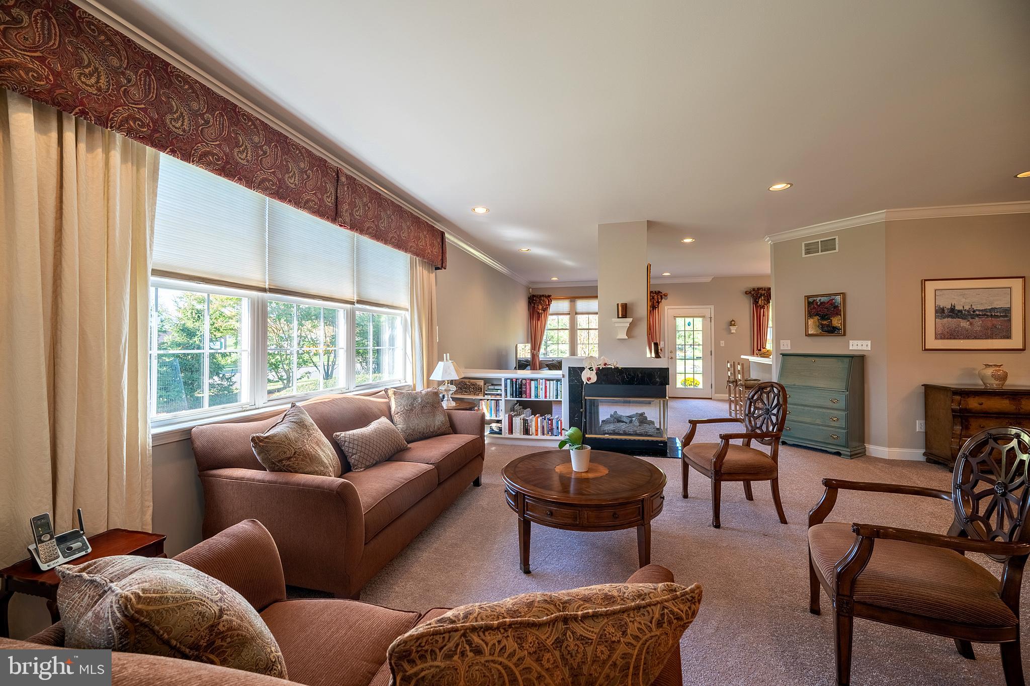 84 Manley Road Pennington, NJ 08534 - Photo 10 of 59