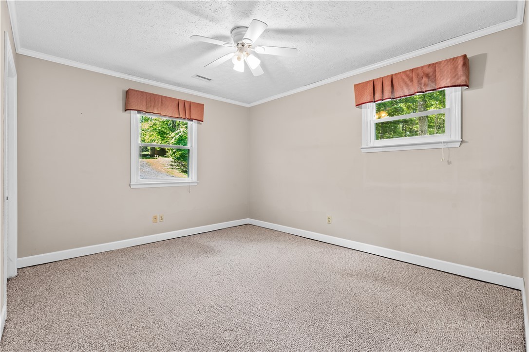 945 7 Oaks Road Boone, NC 28607 - Photo 11 of 50