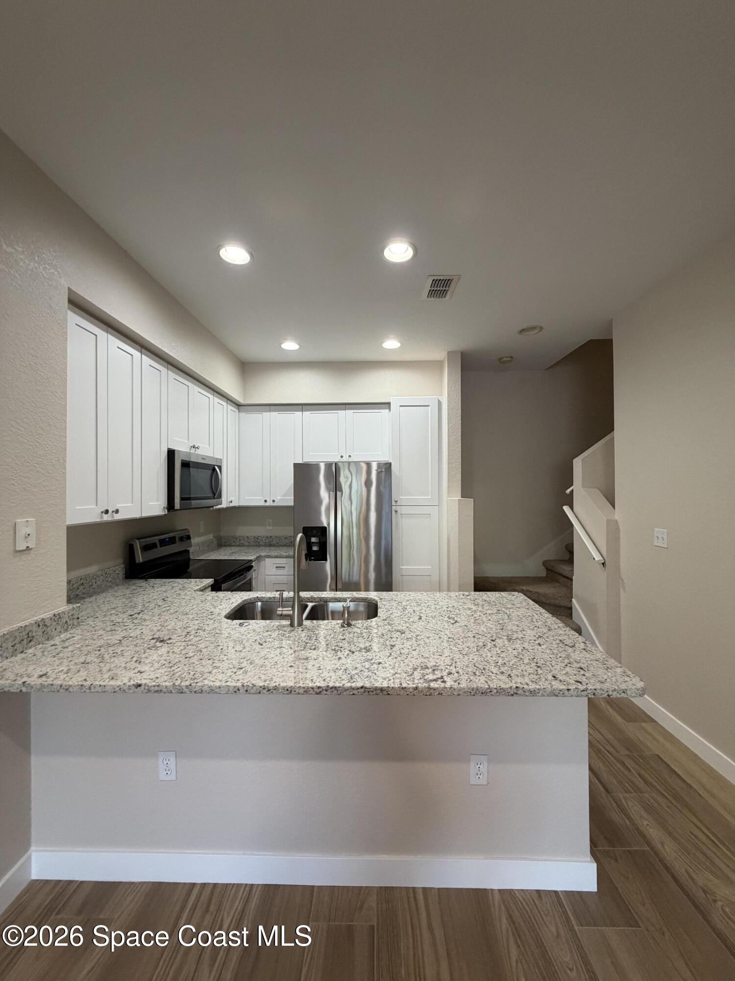 105 Turpial Way, Unit 103 Melbourne, FL 32901 - Photo 5 of 31 IMG_0565