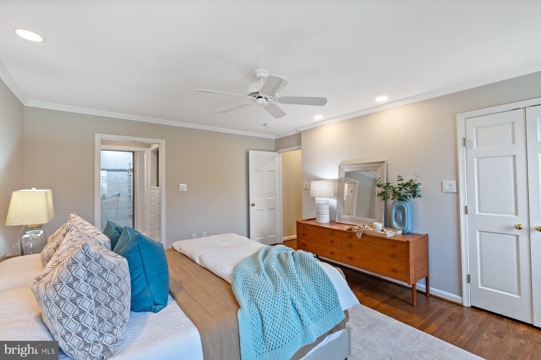 4887 35th Road North Arlington, VA 22207 - Photo 23 of 52