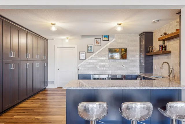 $995,000 | 4313 Picket Way, St. Paul, MN 55129