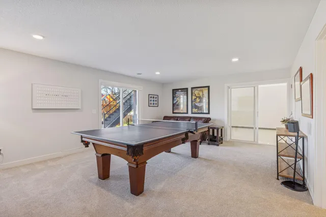 $995,000 | 4313 Picket Way, St. Paul, MN 55129