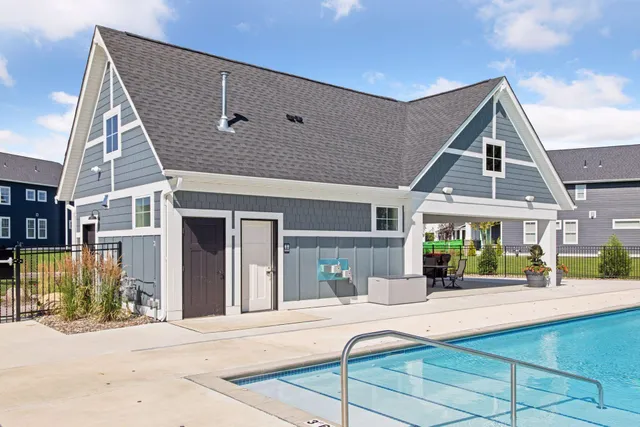 $995,000 | 4313 Picket Way, St. Paul, MN 55129