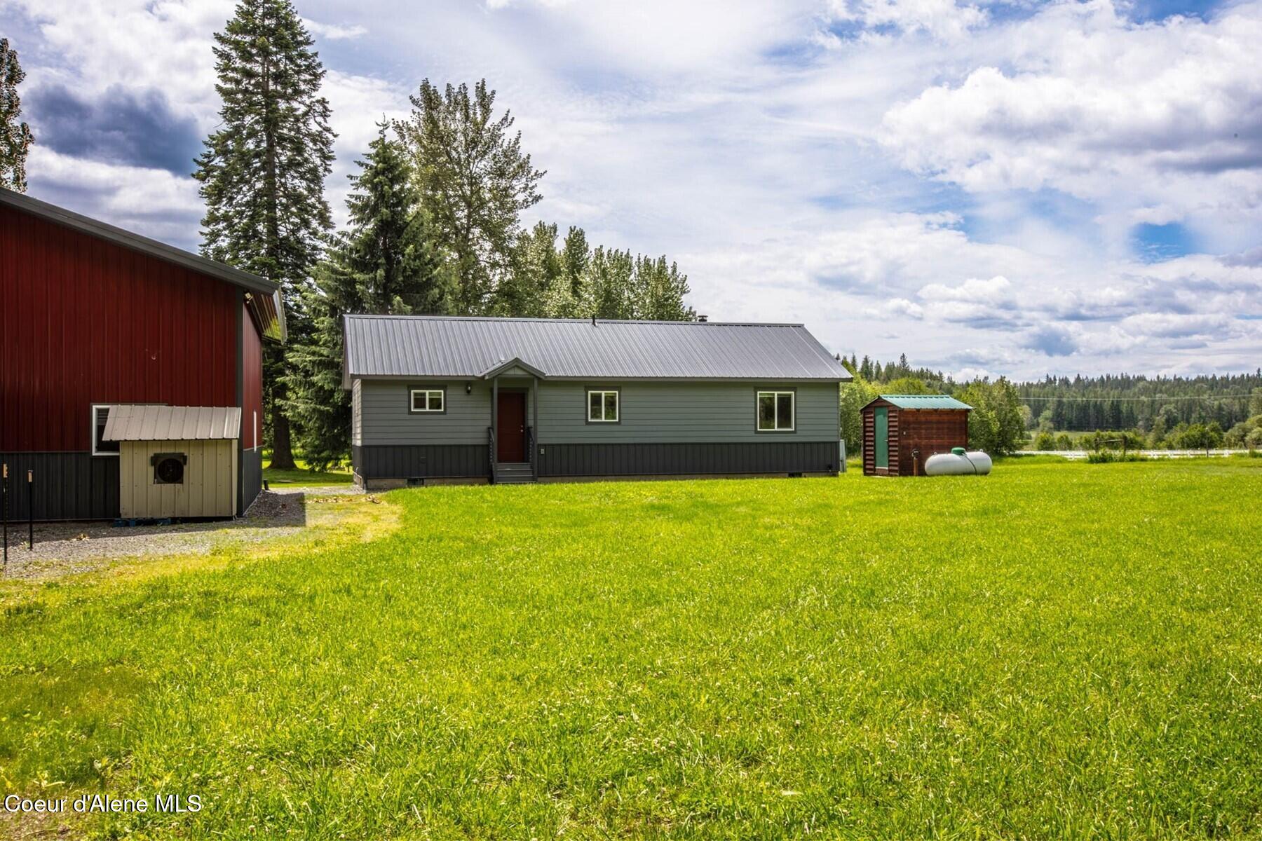 1923 Sagle Road Sagle, ID 83860 - Photo 31 of 42 Awesome Home!