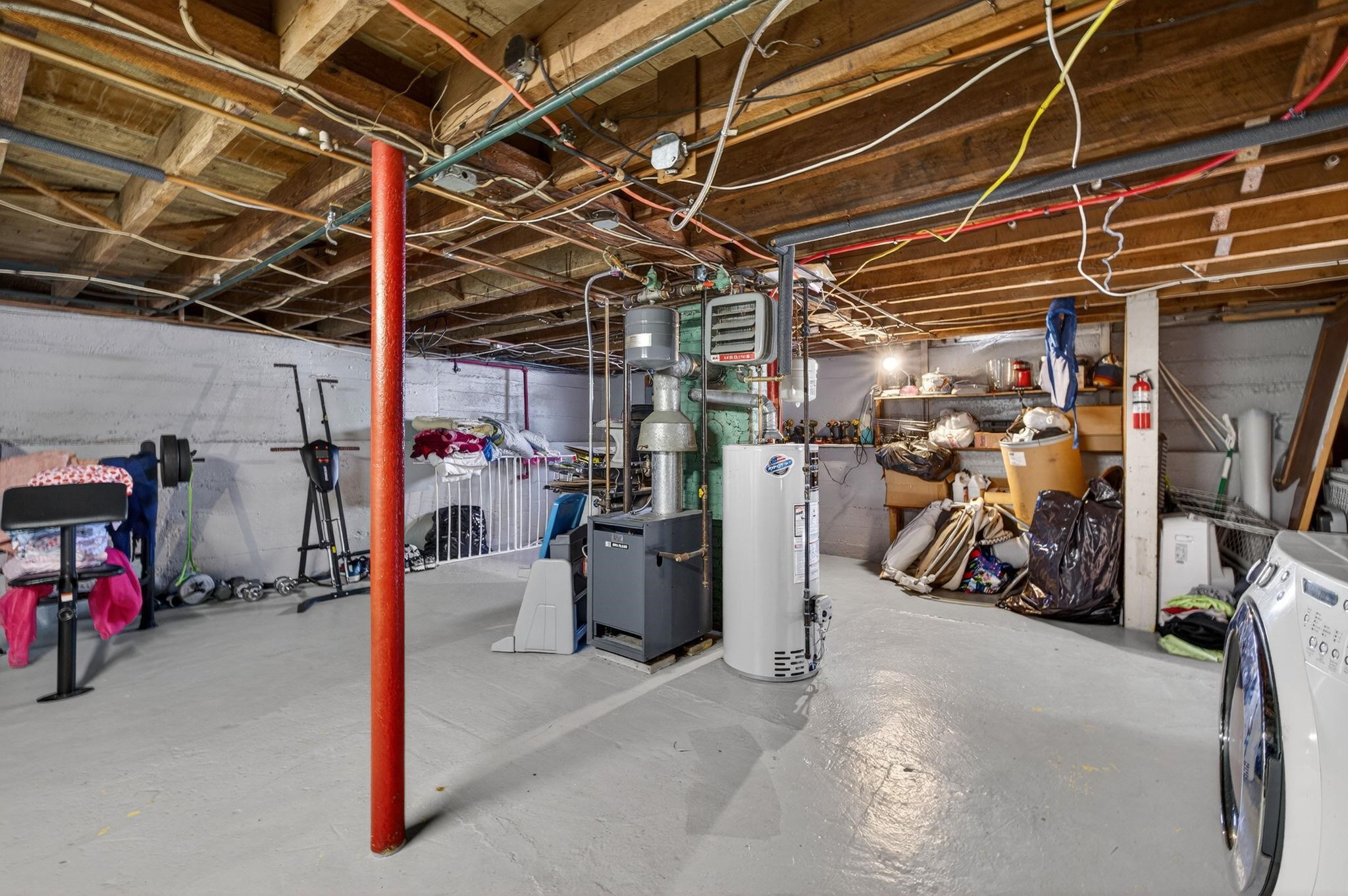 70 Dickey Street Manchester, NH 03102 - Photo 44 of 52