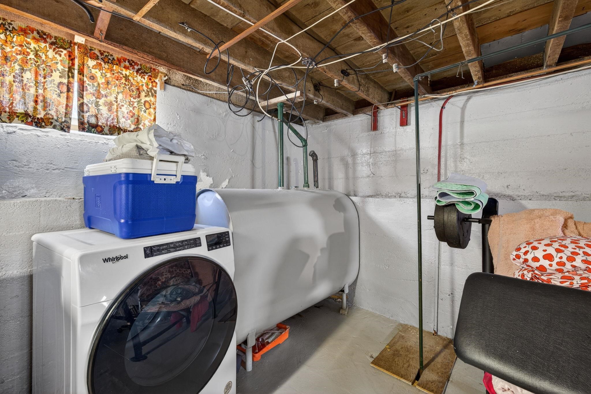 70 Dickey Street Manchester, NH 03102 - Photo 46 of 52