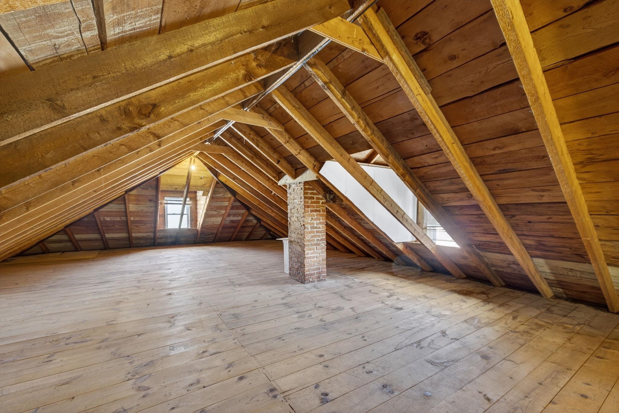 70 Dickey Street Manchester, NH 03102 - Photo 49 of 52