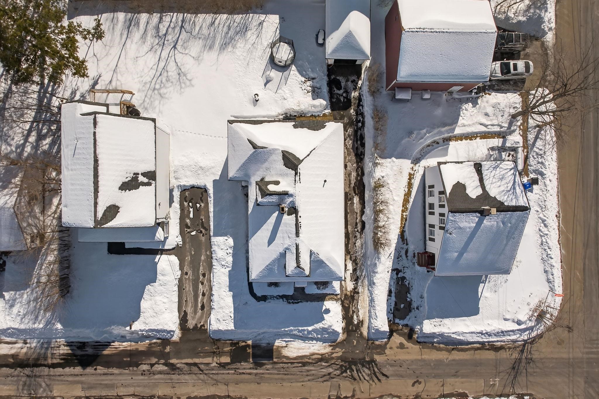 70 Dickey Street Manchester, NH 03102 - Photo 10 of 52