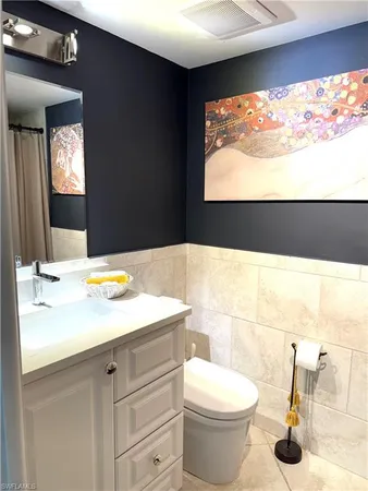 $2,550 | 1810 Bald Eagle Drive, Unit A, Naples, FL 34105