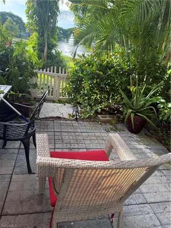 $2,550 | 1810 Bald Eagle Drive, Unit A, Naples, FL 34105