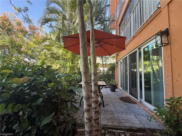 $2,550 | 1810 Bald Eagle Drive, Unit A, Naples, FL 34105