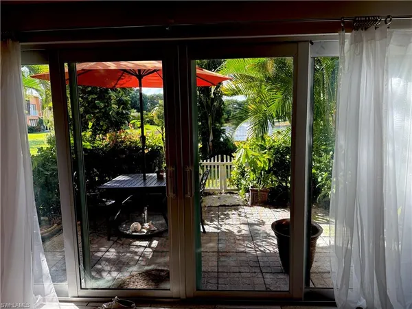 $2,550 | 1810 Bald Eagle Drive, Unit A, Naples, FL 34105