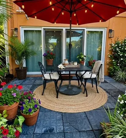 $2,550 | 1810 Bald Eagle Drive, Unit A, Naples, FL 34105