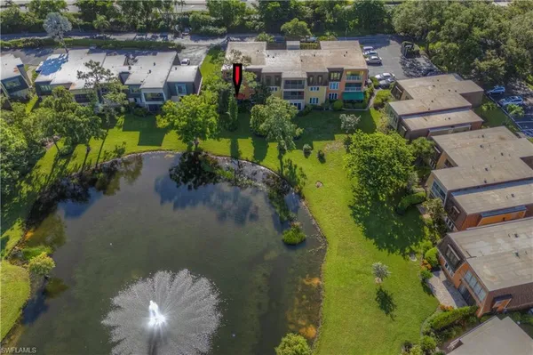 $2,550 | 1810 Bald Eagle Drive, Unit A, Naples, FL 34105