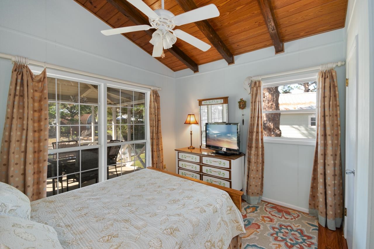 42 Fiesta Drive Alligator Point, FL 32346 - Photo 16 of 36