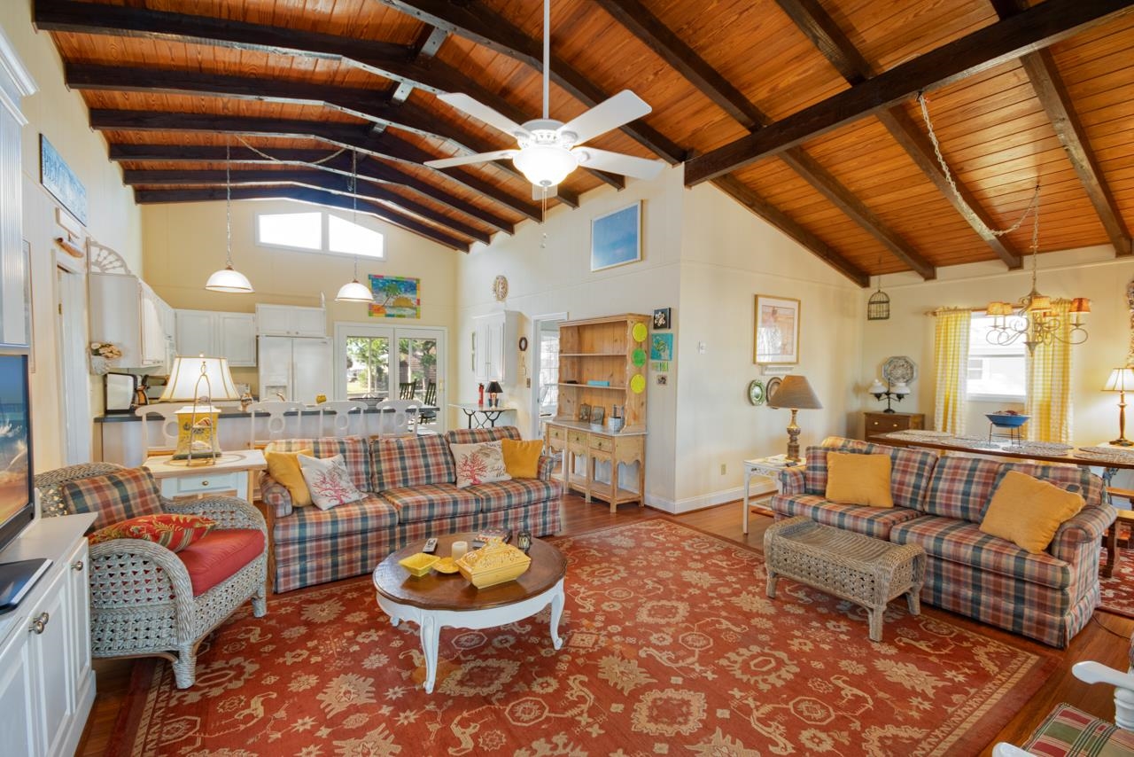 42 Fiesta Drive Alligator Point, FL 32346 - Photo 6 of 36