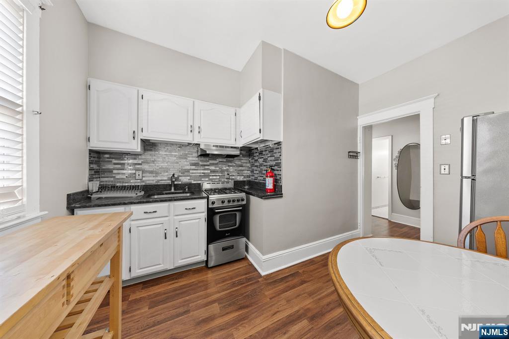 29 Pine Street Lodi, NJ 07644 - Photo 45 of 50