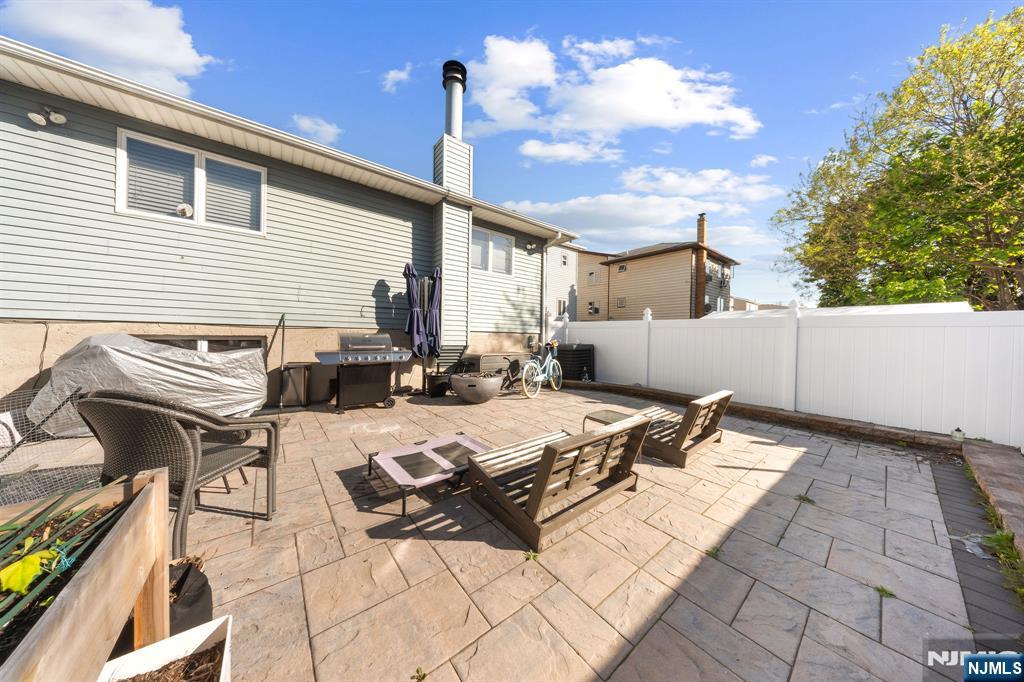 29 Pine Street Lodi, NJ 07644 - Photo 50 of 50