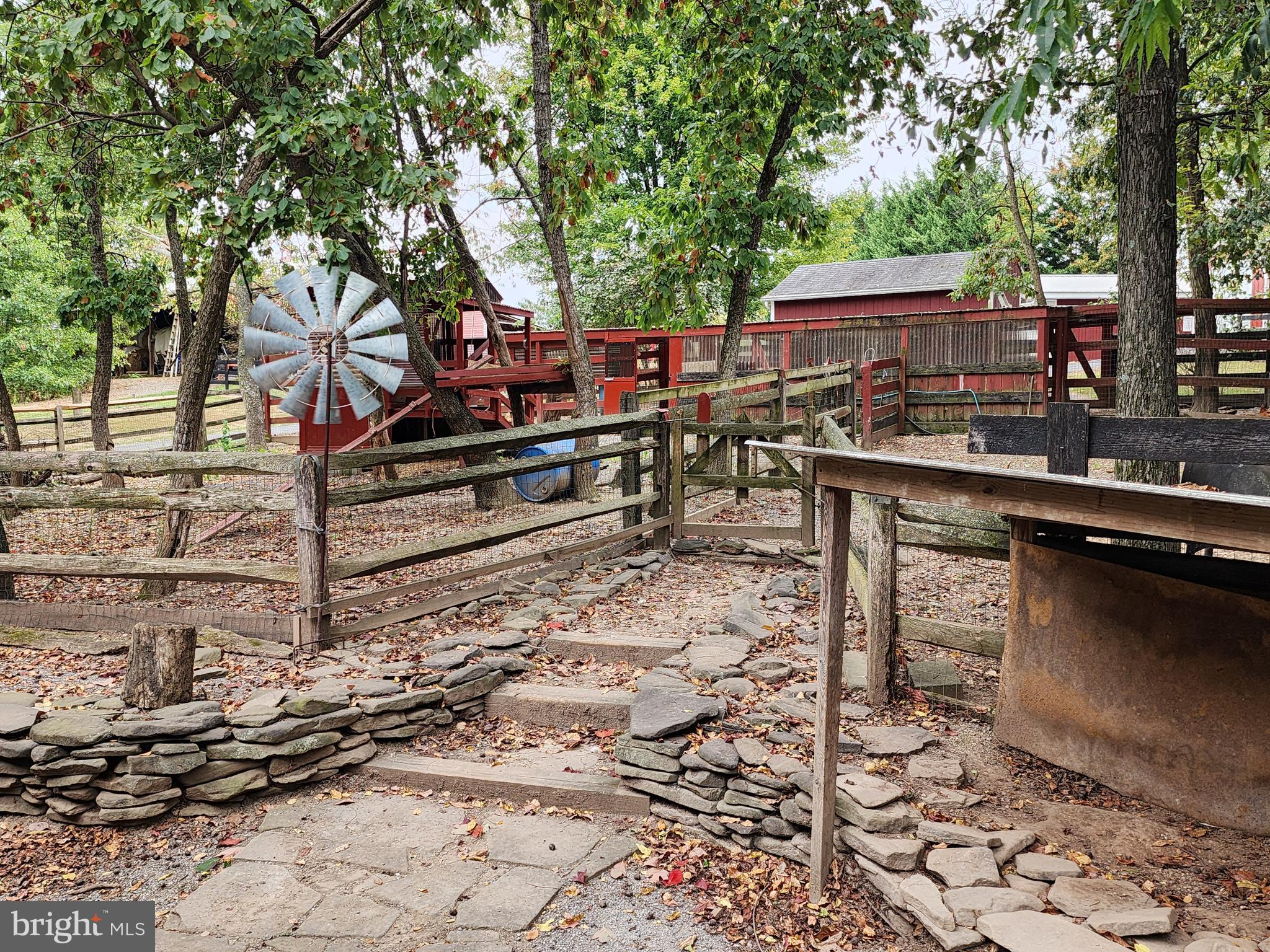 14847 White Oak Ridge Hancock, MD 21750 - Photo 101 of 101 a view of a chairs and table on the patio