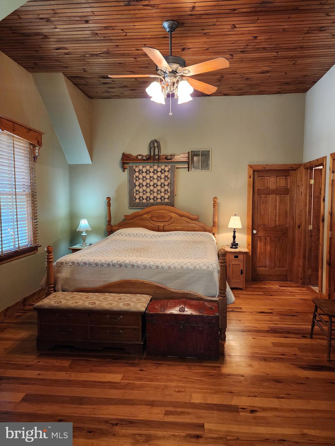 14847 White Oak Ridge Hancock, MD 21750 - Photo 13 of 101 a bedroom with a bed and window