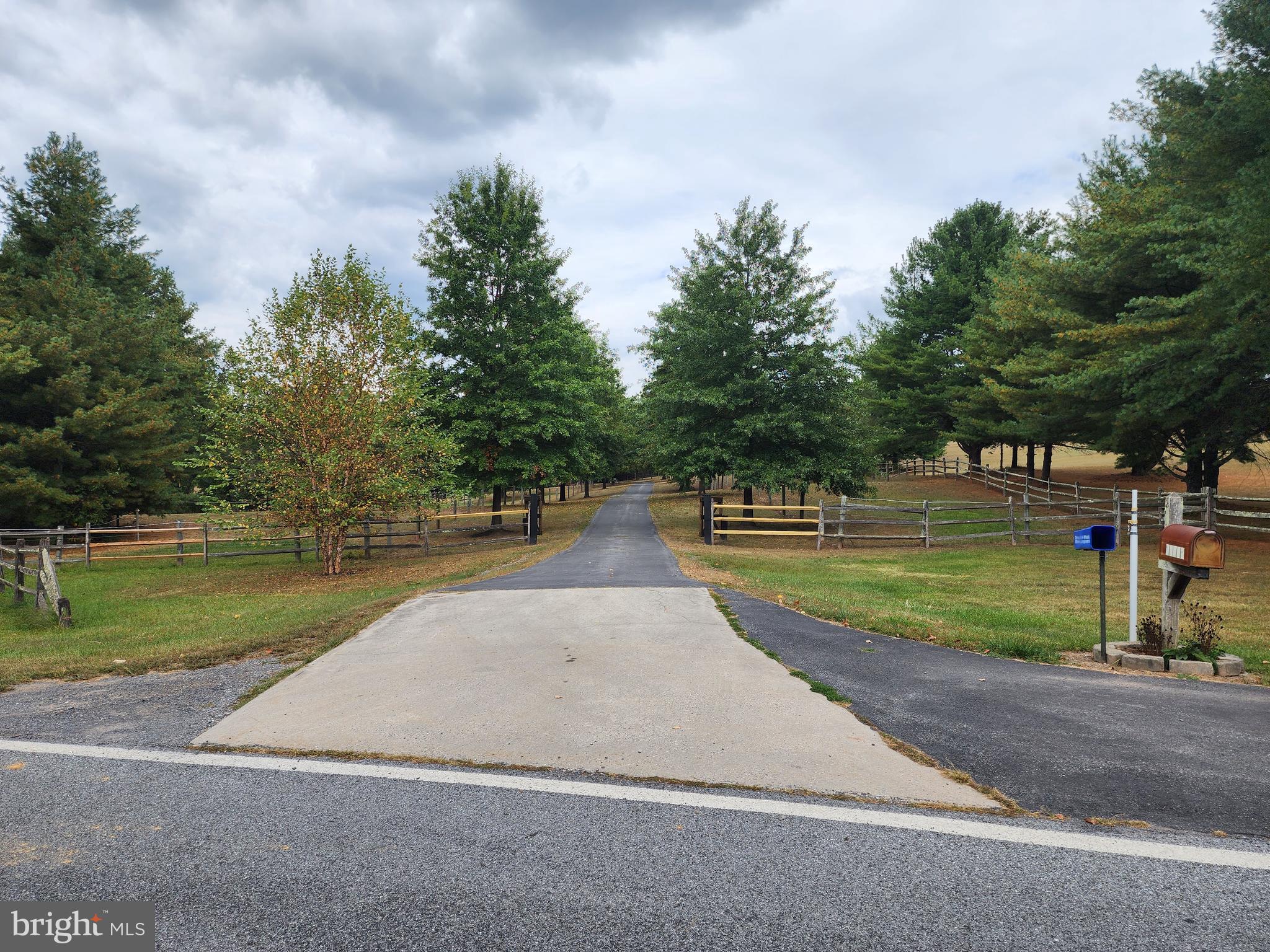 14847 White Oak Ridge Hancock, MD 21750 - Photo 41 of 101 a view of yard with swimming pool and green space