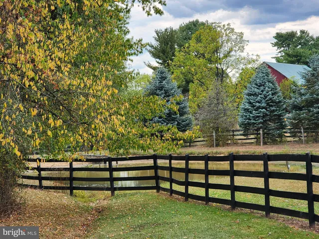 $830,000 | 14847 White Oak Ridge, Hancock, MD 21750