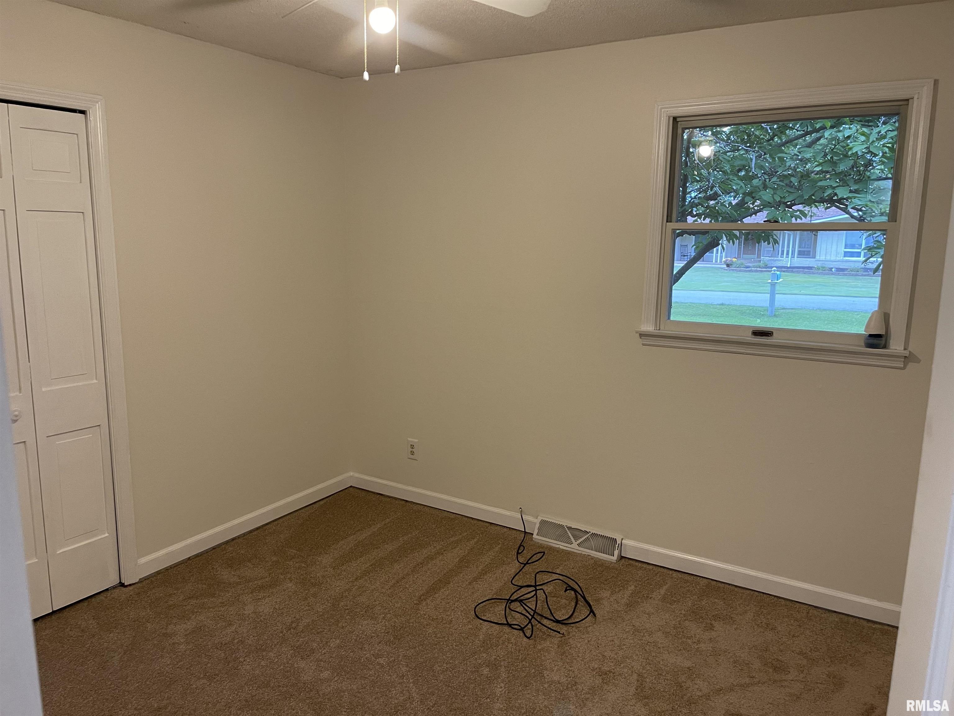 3207 West Lakeview Road Marion, IL 62959 - Photo 26 of 35 Gallery Image 26