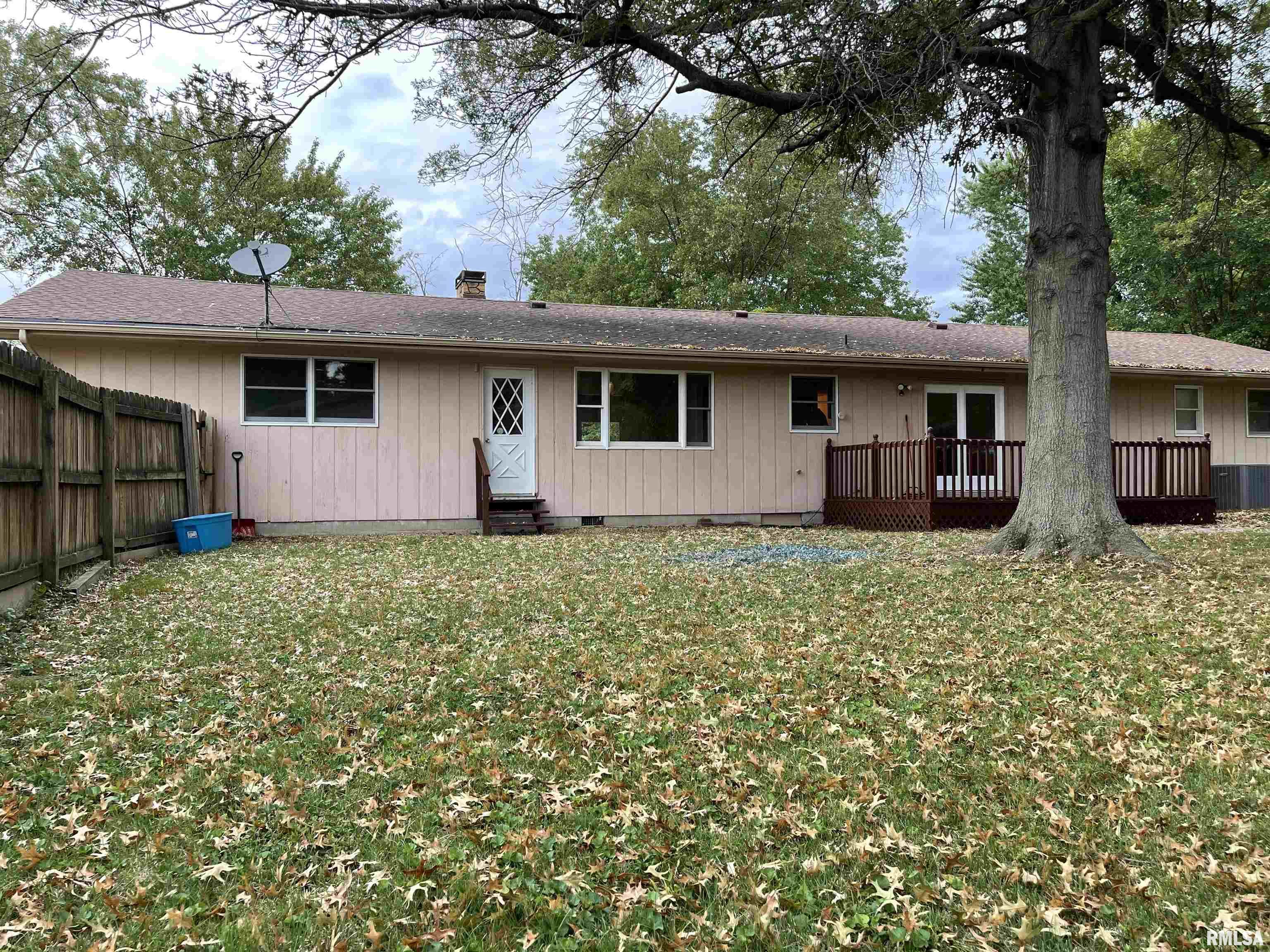 3207 West Lakeview Road Marion, IL 62959 - Photo 8 of 35 Gallery Image 8