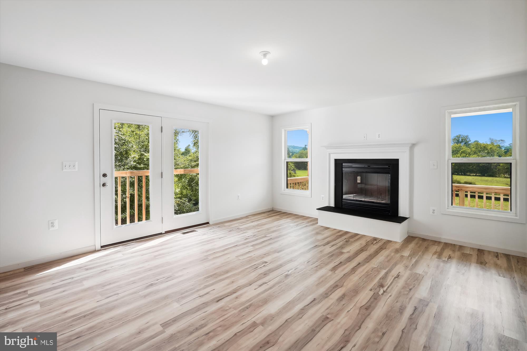 2 Cedar Ridge Road Rapidan, VA 22733 - Photo 20 of 60 Family Room
