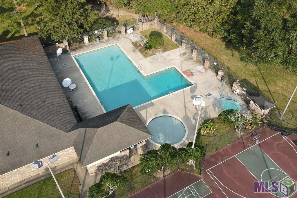 2329 Shadowbrook Drive Baton Rouge, LA 70816 - Photo 7 of 28 Gallery Image 7