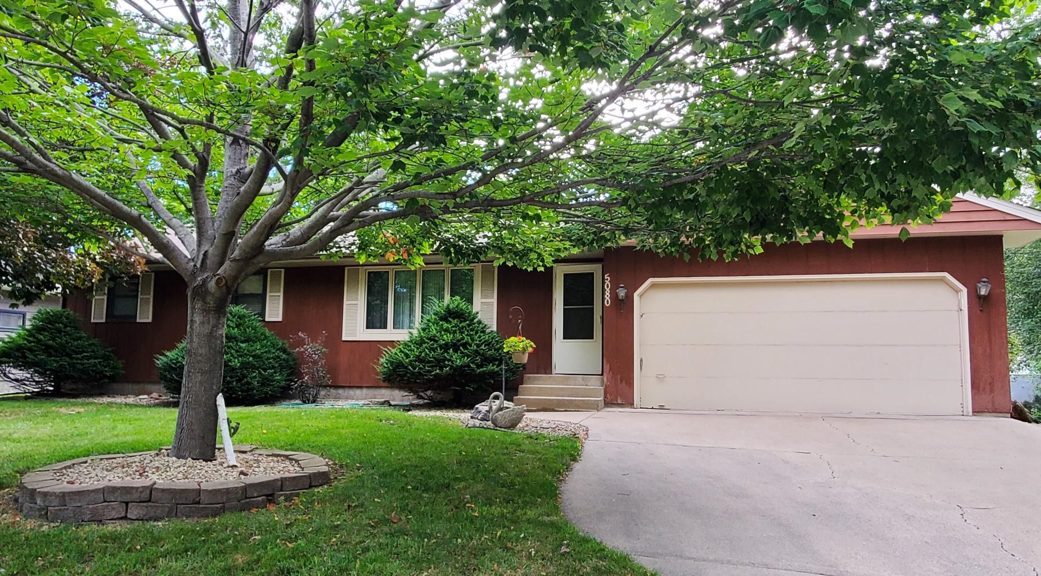 5080 Red Oak Drive, Mounds View, MN 55112 Compass