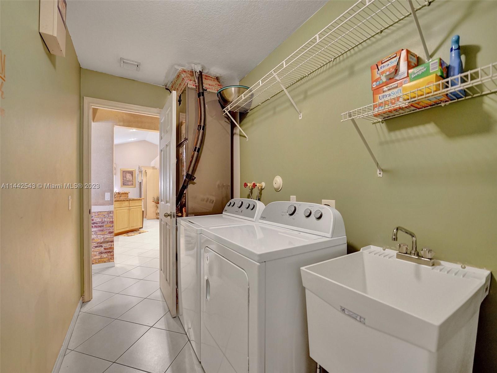 3273 Ridge Trace Davie, FL 33328 - Photo 59 of 74