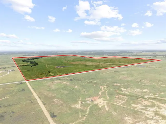 a view of an outdoor space and lakeside