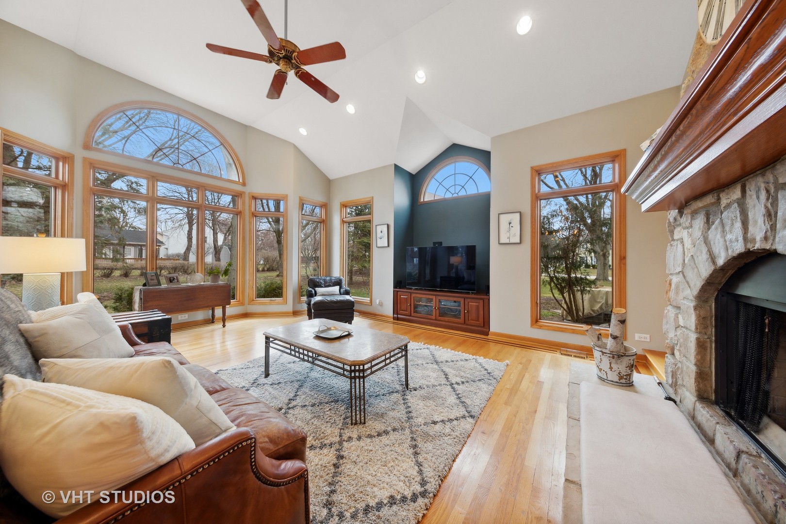 1545 Preston Road Naperville, IL 60563 - Photo 19 of 38