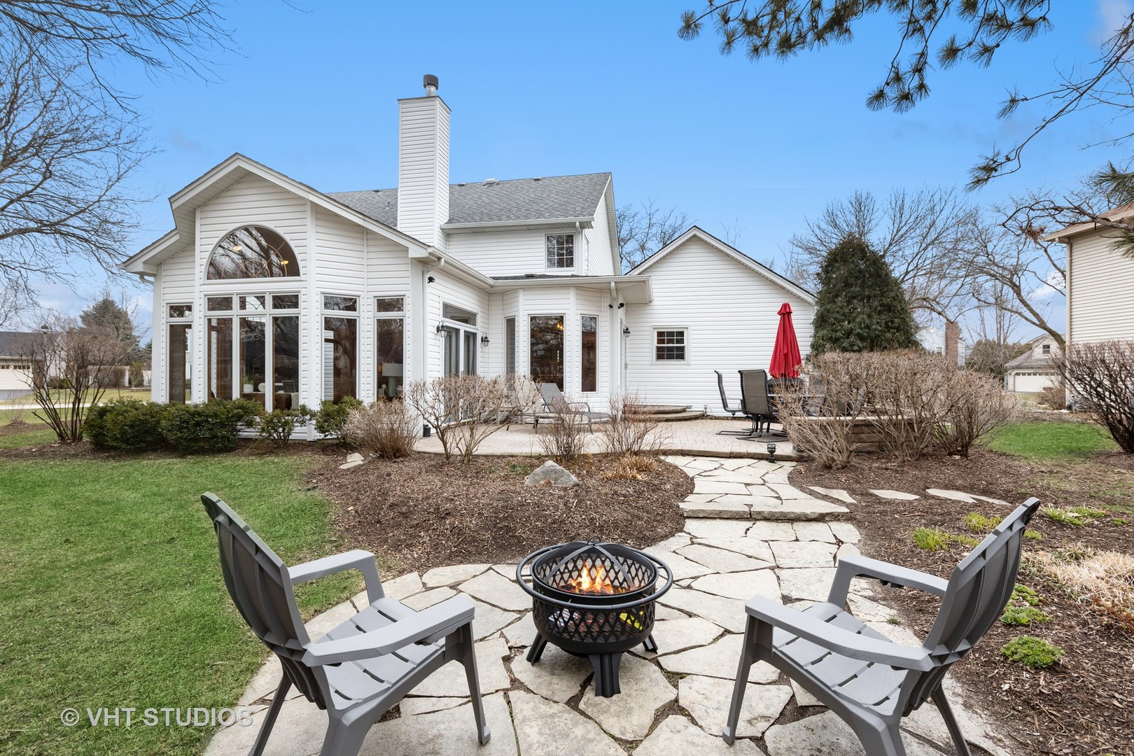 1545 Preston Road Naperville, IL 60563 - Photo 3 of 38