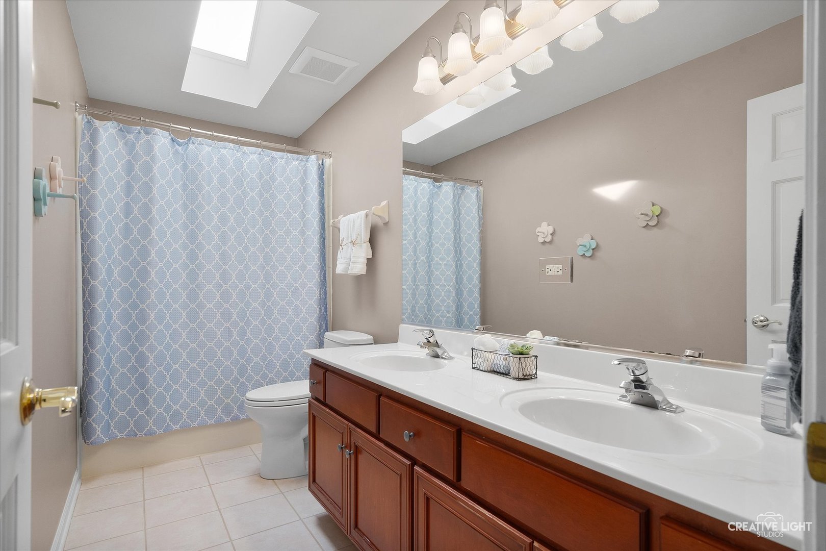 3508 Rollingridge Road Naperville, IL 60564 - Photo 25 of 39 Gallery Image 25