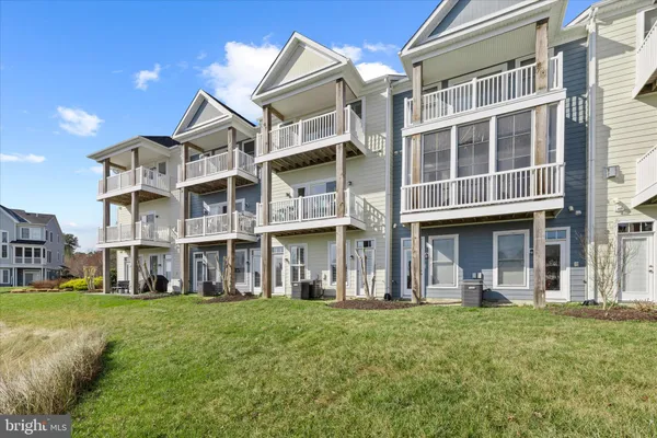$650,000 | 11100 Crusader Lane, Unit 105, Berlin, MD 21811