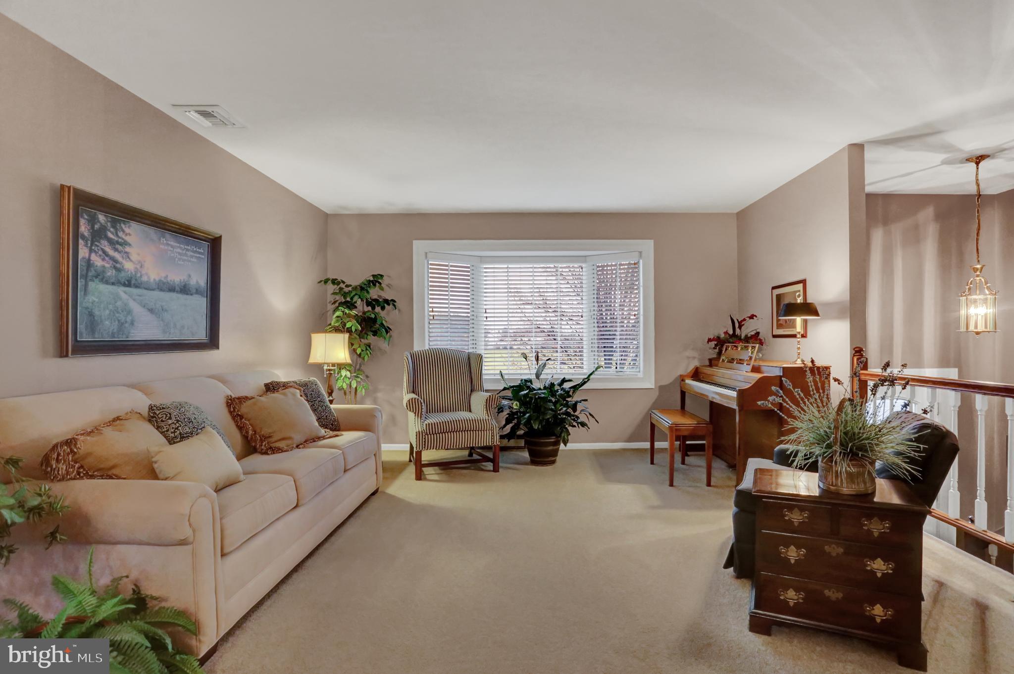 312 Colebrook Road Elizabethtown, PA 17022 - Photo 6 of 30 Gallery Image 6