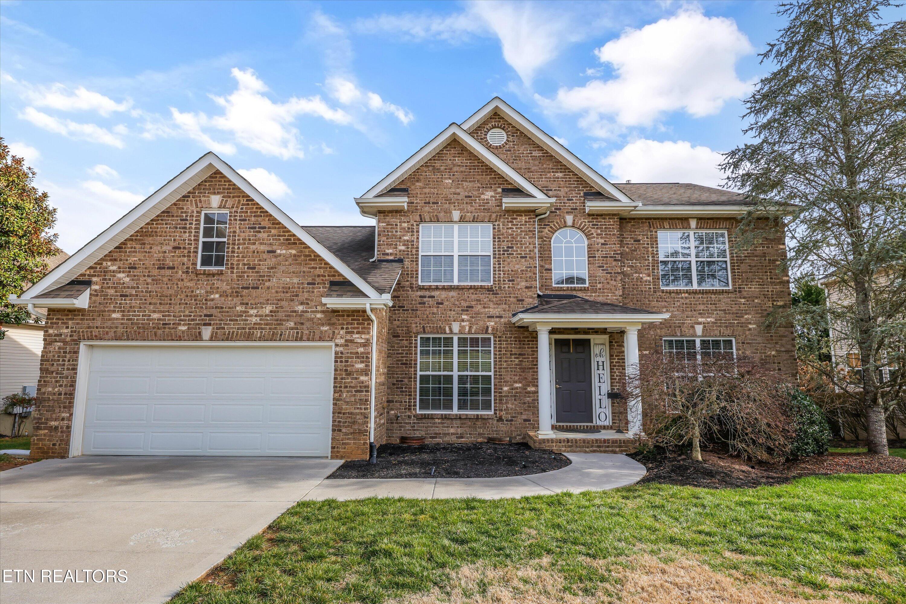 901 Heathgate Road Knoxville, TN 37922 - Photo 1 of 45 01-901 Heathgate Rd34