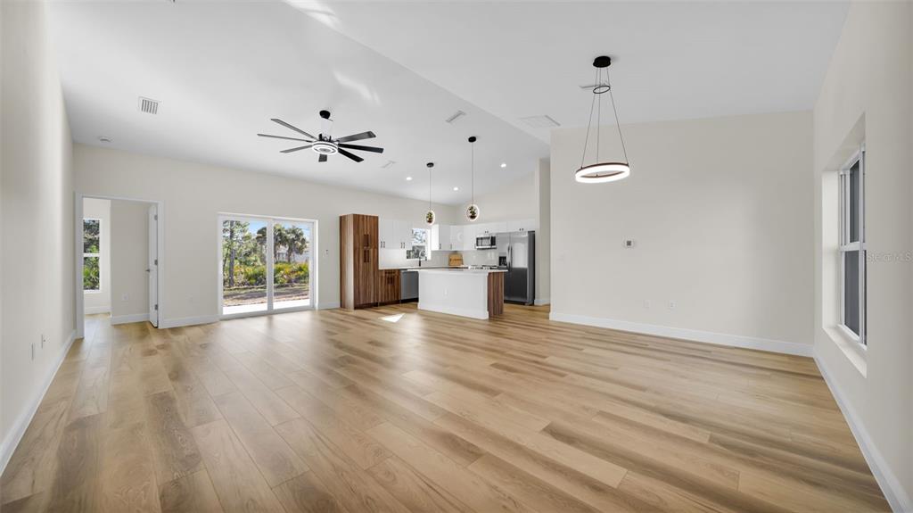 94 Tompkins Street Port Charlotte, FL 33954 - Photo 7 of 34