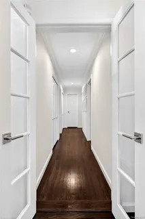 $2,199,000 | 5 S Branch, Roslyn, NY 11576