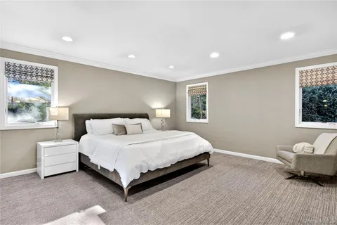 $2,199,000 | 5 S Branch, Roslyn, NY 11576