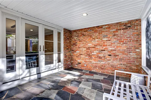 $2,199,000 | 5 S Branch, Roslyn, NY 11576