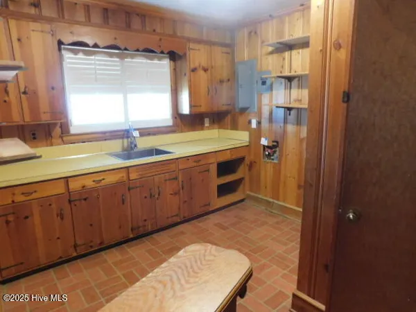 $214,000 | 2705 North Main Street, Tarboro, NC 27886