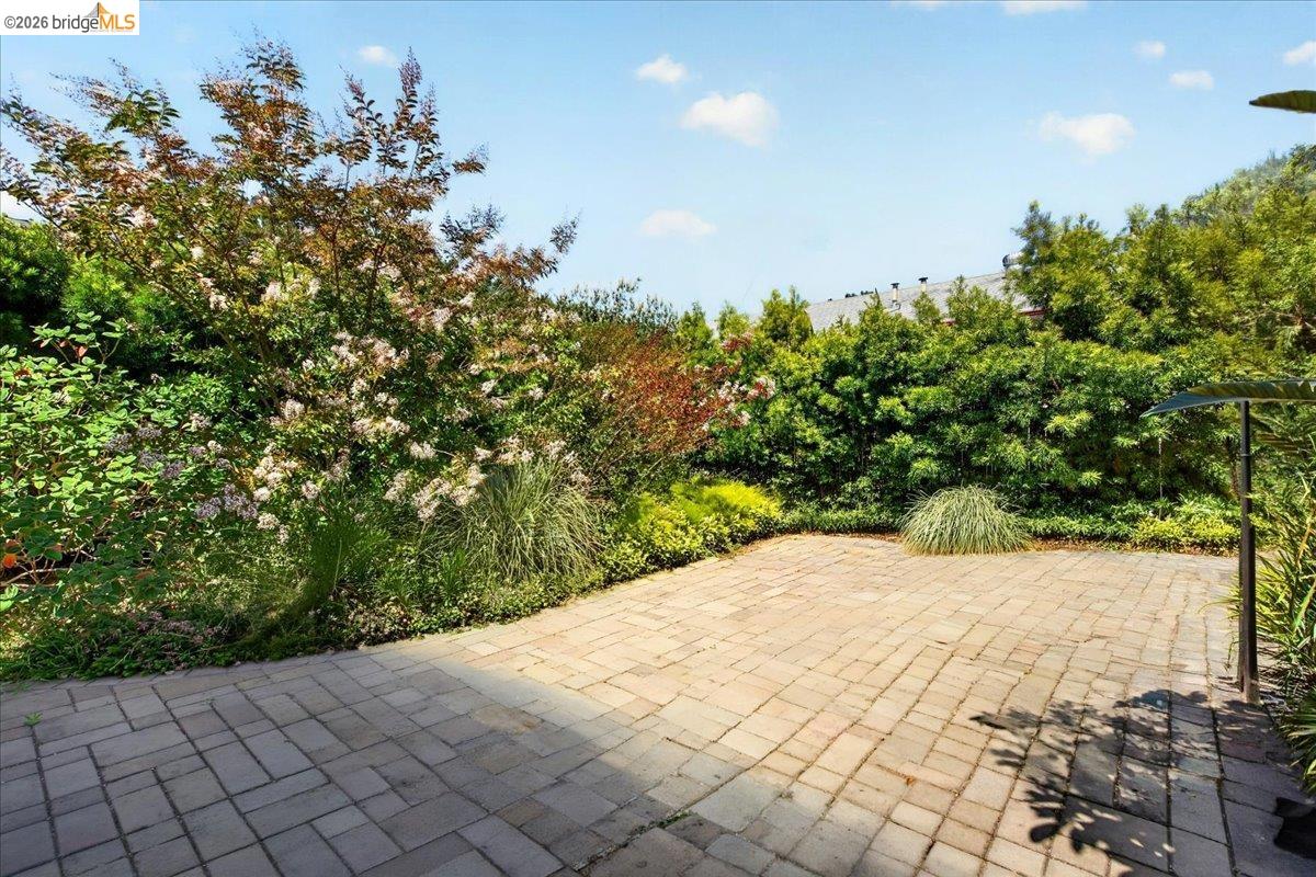 1601 Dwight Way Berkeley, CA 94703 - Photo 23 of 48