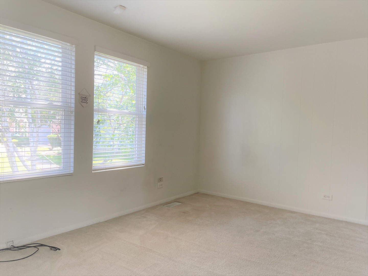 2113 Kettering Road Hoffman Estates, IL 60169 - Photo 8 of 12