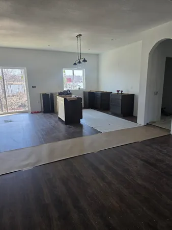 $724,900 | W647 Oak Shore, Fall River, WI 53932