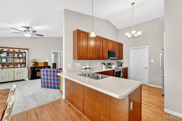 $425,000 | 232 Cordovan Commons Parkway, Chesterfield, MO 63017