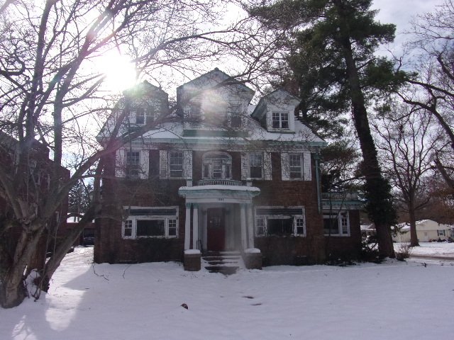 1595 West Macon Street Decatur, IL 62522 - Photo 1 of 20